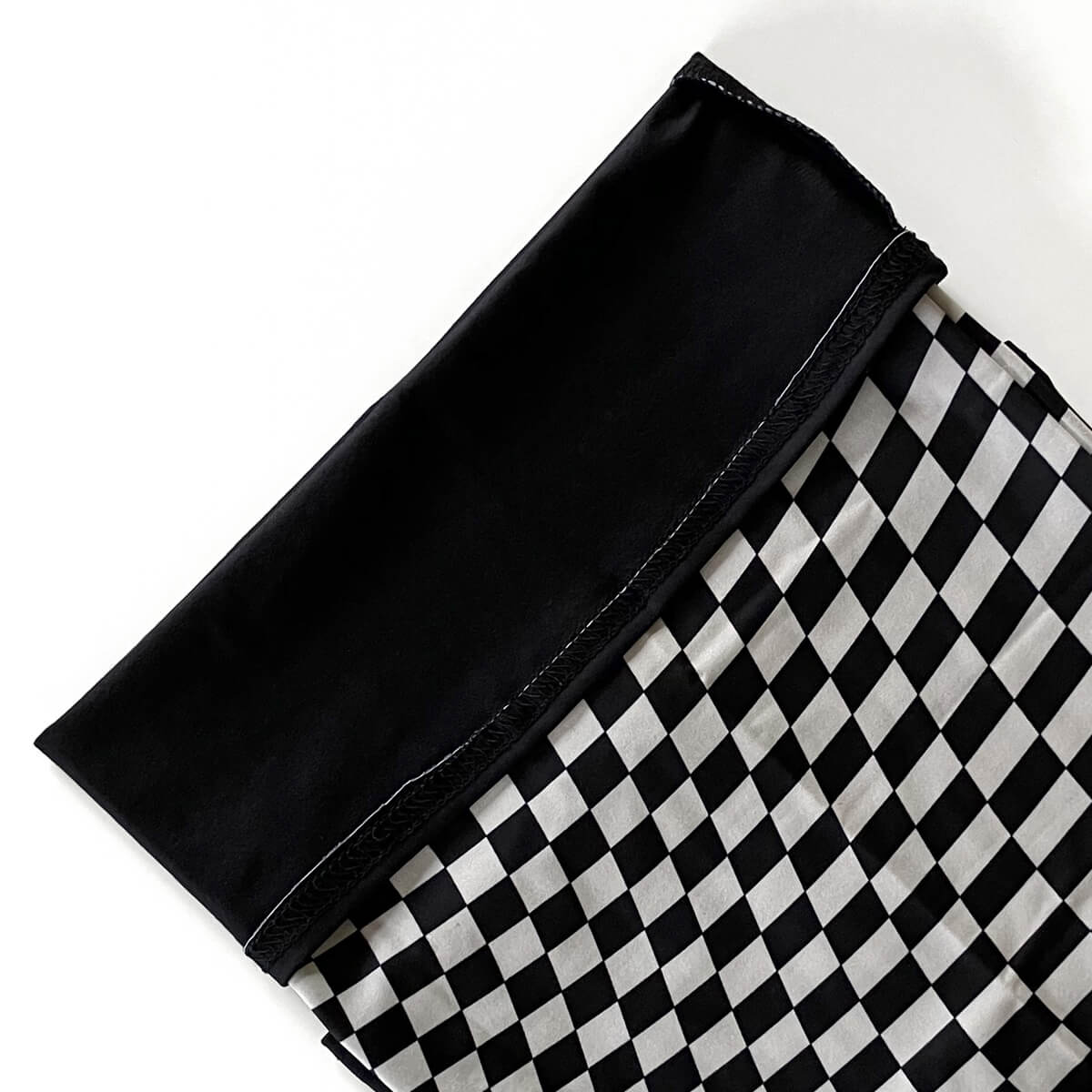 Winter Neck Tube Twist Checkered Pattern Black/White