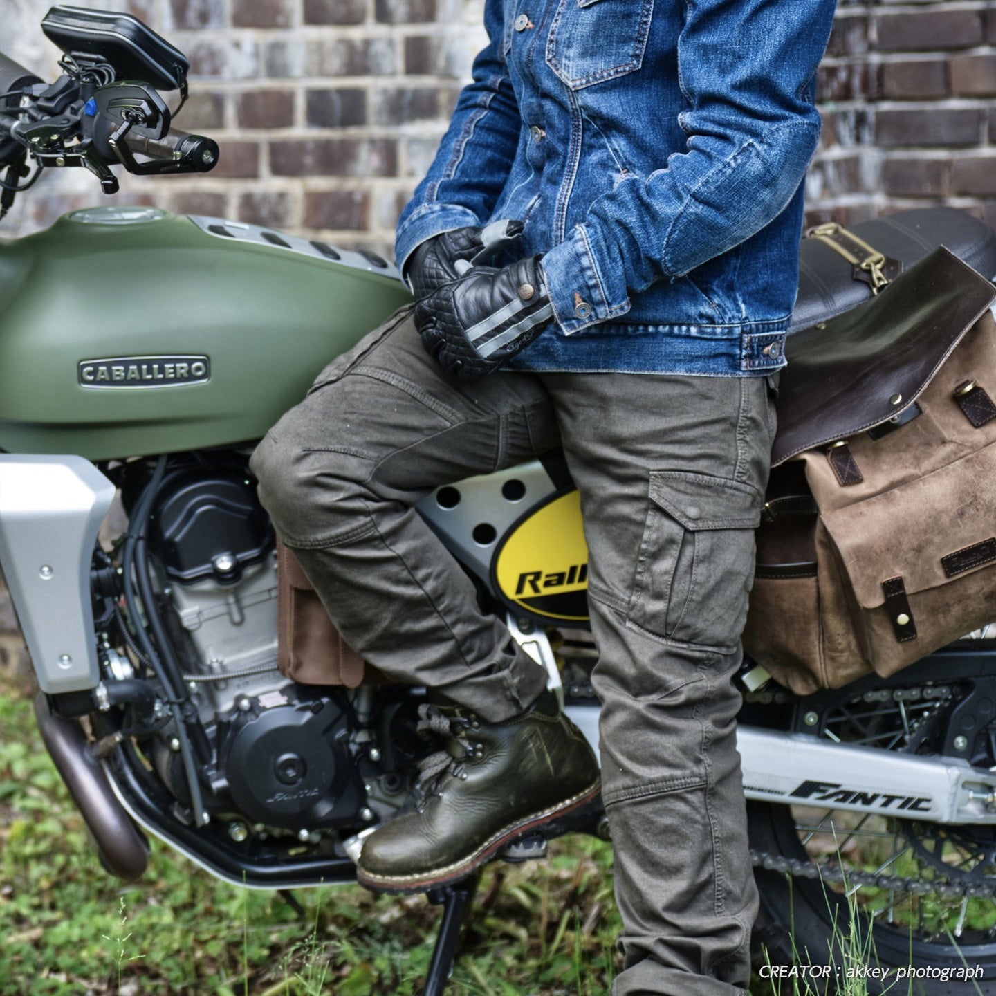 マイルズ ブラック/グレー