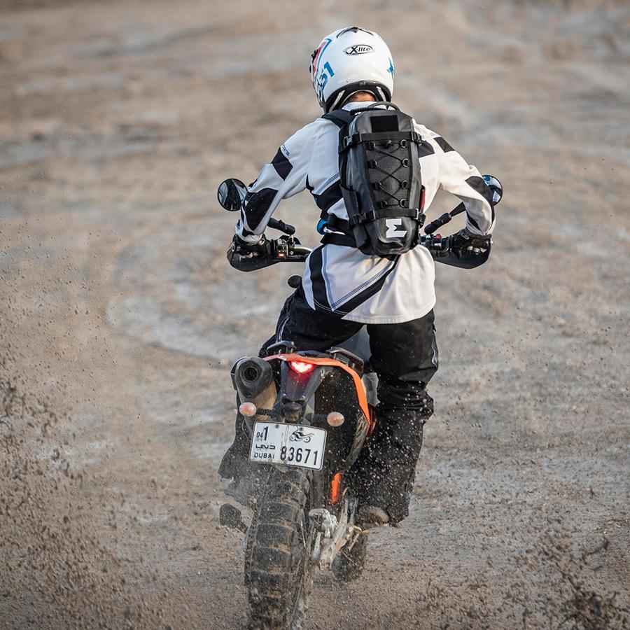 【防水】ハリケーン バックパック 25L