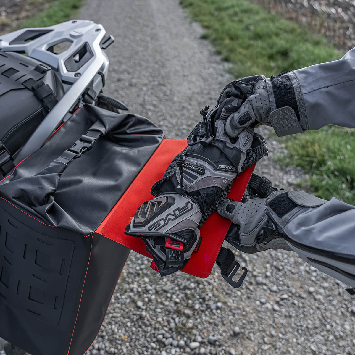 Waterproof Blizzard 2.35 Saddlebag