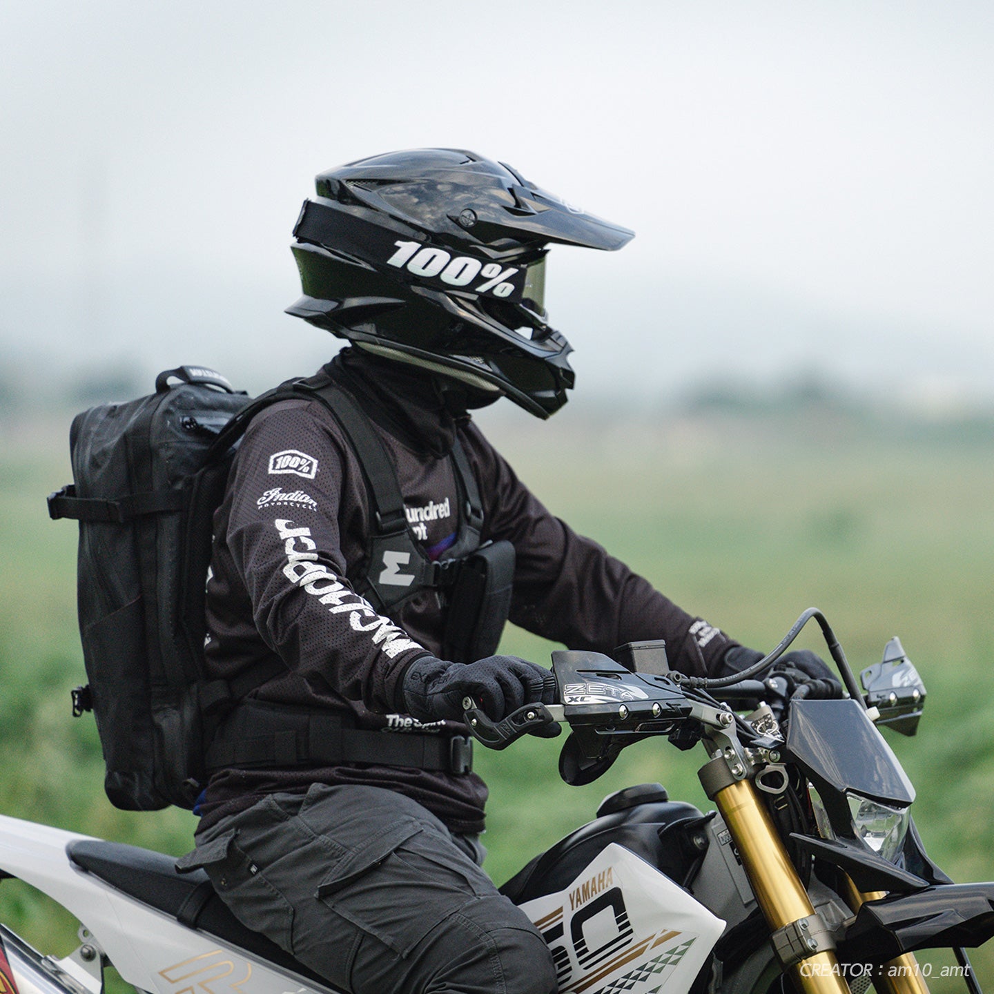 返品無料】エンデュリスタン【防水】ハリケーン バックパック 25L