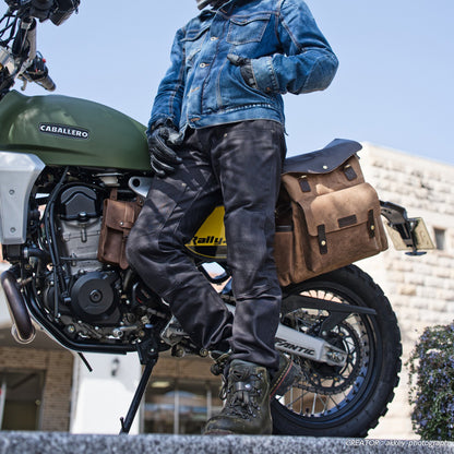 サービス ブラック