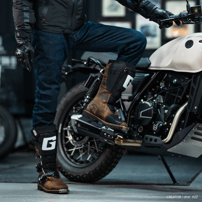 ツアラー ブルー