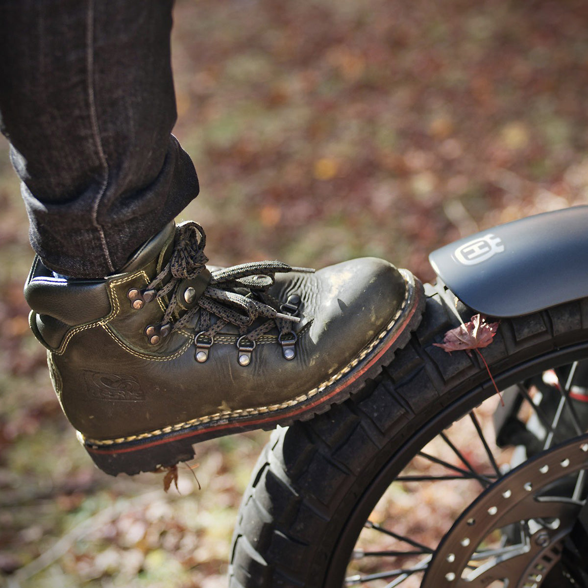 ガエルネ フーガバイクブーツ-